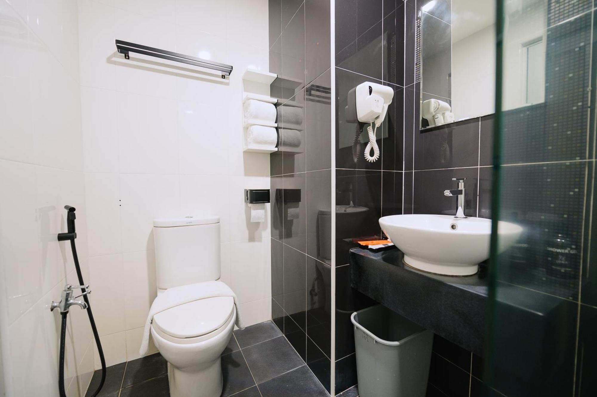 The Concept Hotel Melaka City Εξωτερικό φωτογραφία